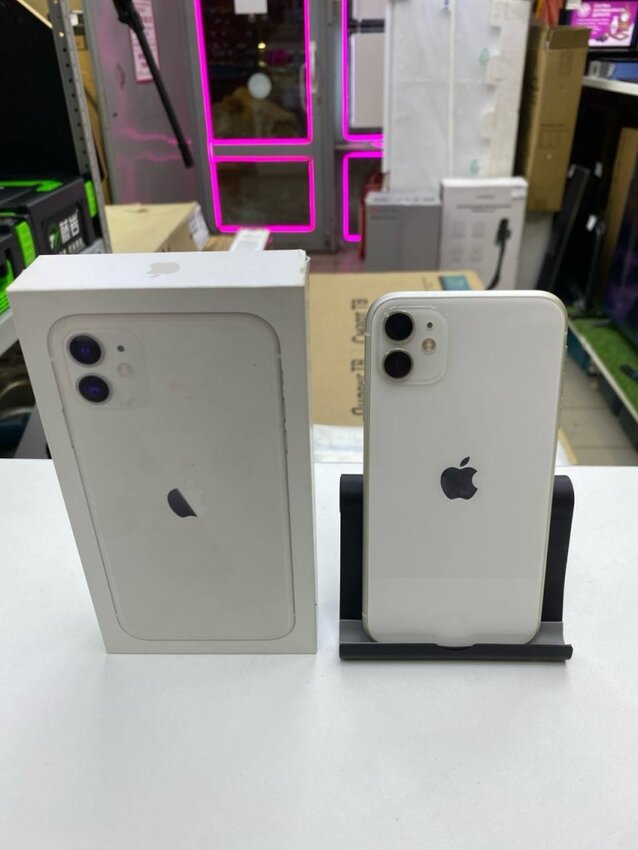 Смартфон iPhone 11 128 Gb
