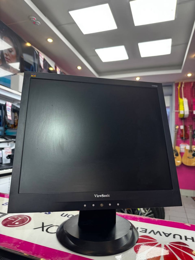Монитор ViewSonic Va903b