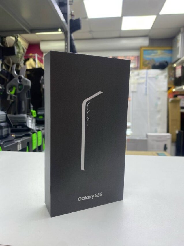 Смартфон Samsung S25