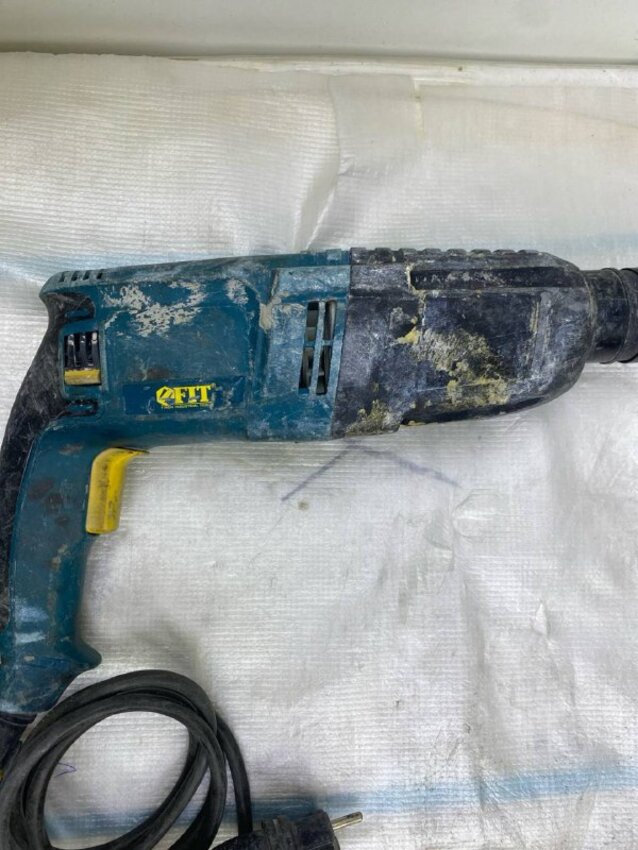 Перфоратор Fit