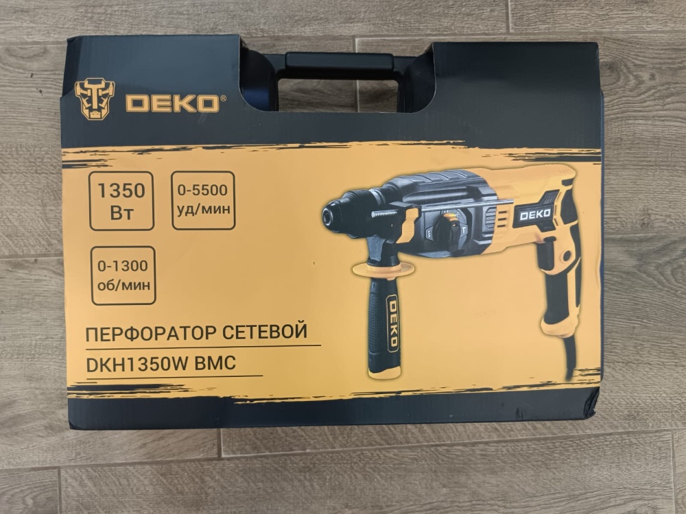 Перфоратор DEKO DKH1350W BMC